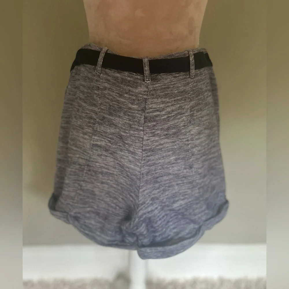 Anthropologie cotton shorts with tie accent - Picture 3 of 6